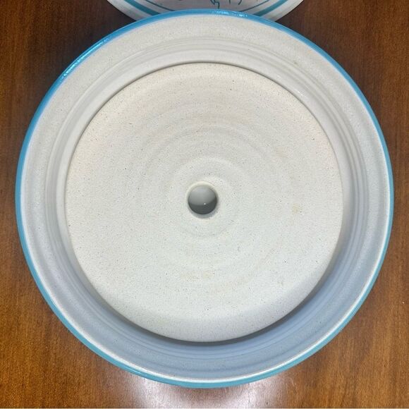 Vintage Yunnan artisan stoneware lidded pot - Picture 8 of 8